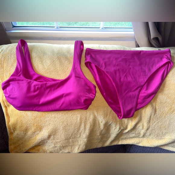 Victoria Secret Bathing Suit top and bottom medium , PINK ! Very Nice ! - Picture 10 of 10